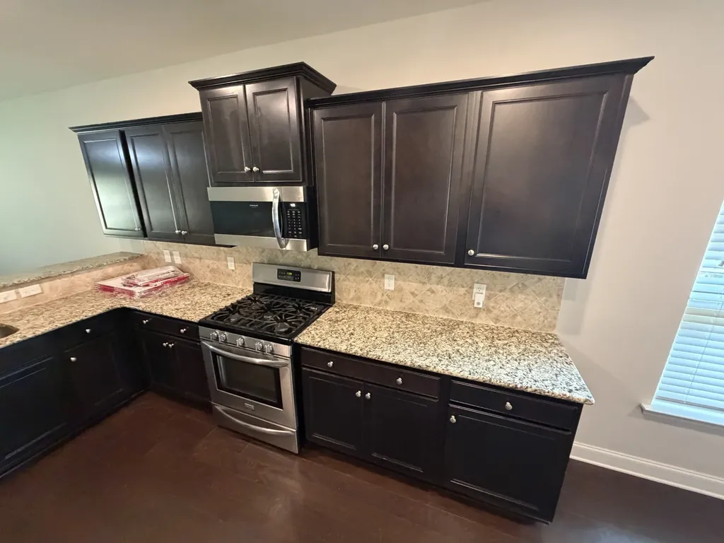 285 Black Thorn Lane Gallatin TN 37066