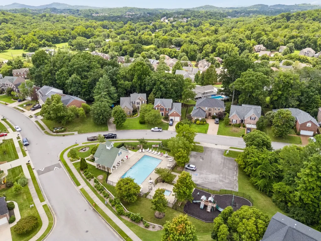 3572 Fair Meadows Drive Nashville TN 37211