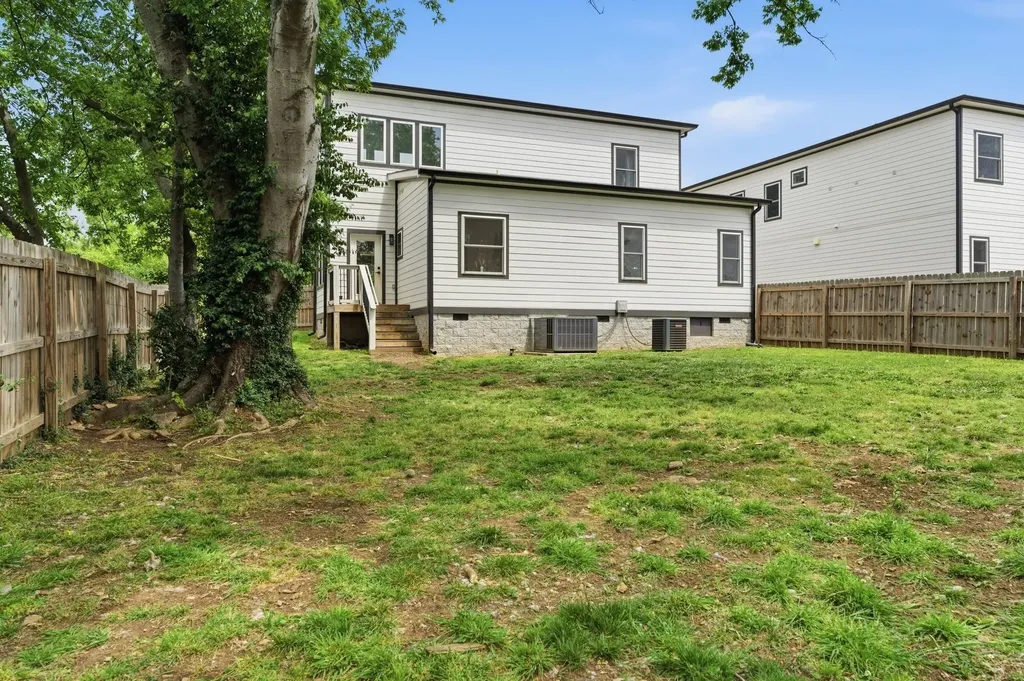 3715 Fairview Drive Nashville TN 37218