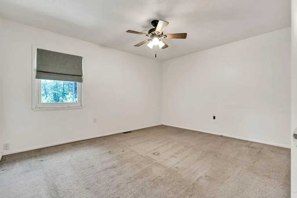 10780 Highway 68 Grandview TN 37337