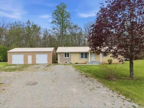 11328 Highway 150 Sequatchie TN 37374