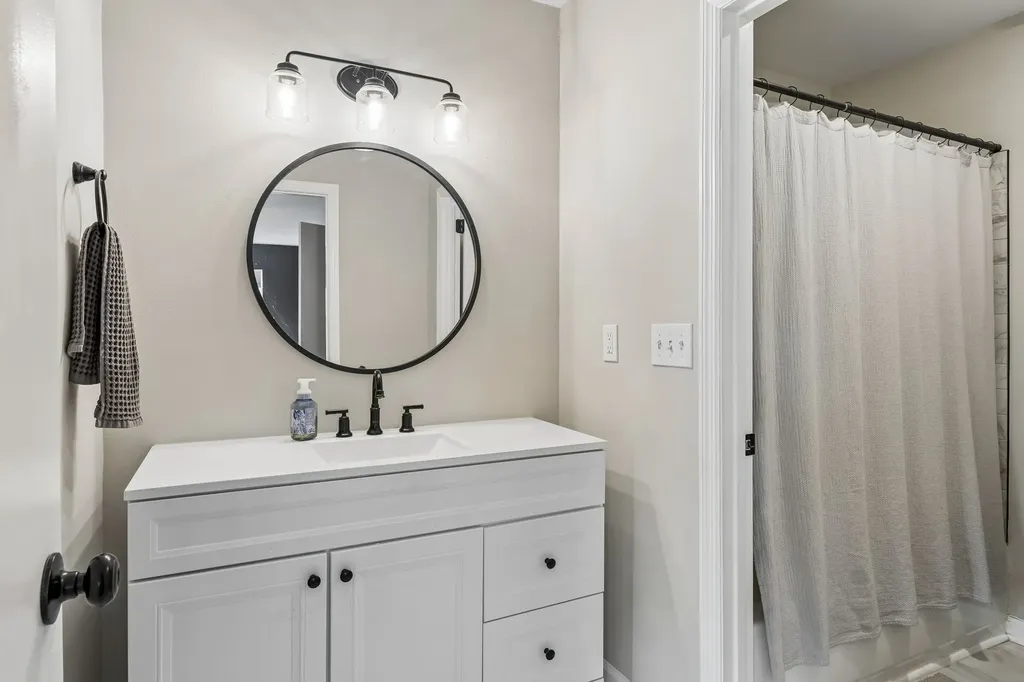 2019 Nashboro Boulevard Nashville TN 37217