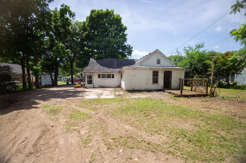 605 Moody Street Shelbyville TN 37160