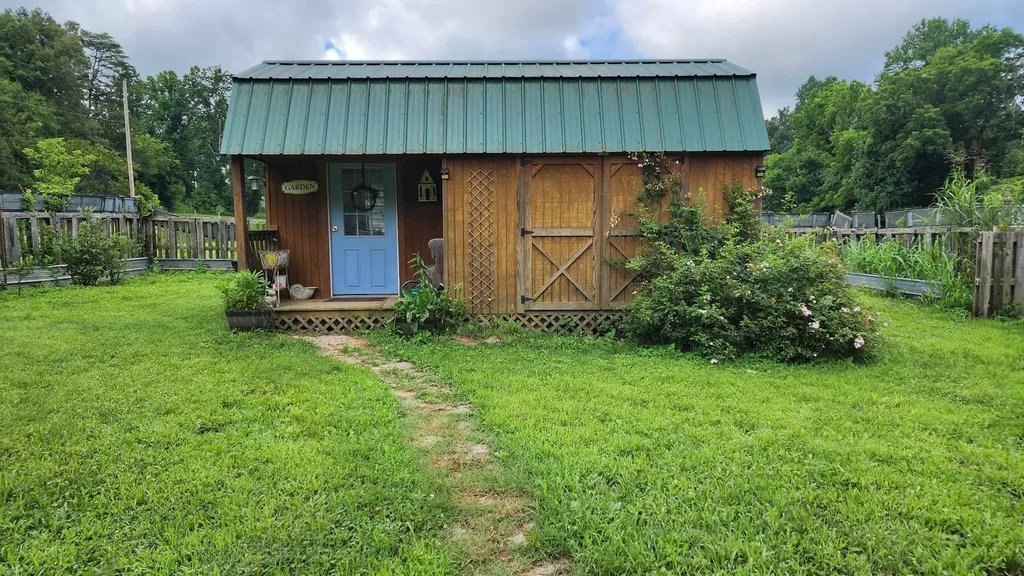 340 Christian Community Road Livingston TN 38570
