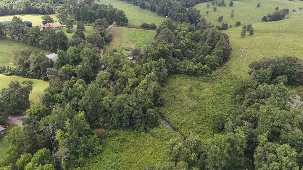 340 Christian Community Road Livingston TN 38570