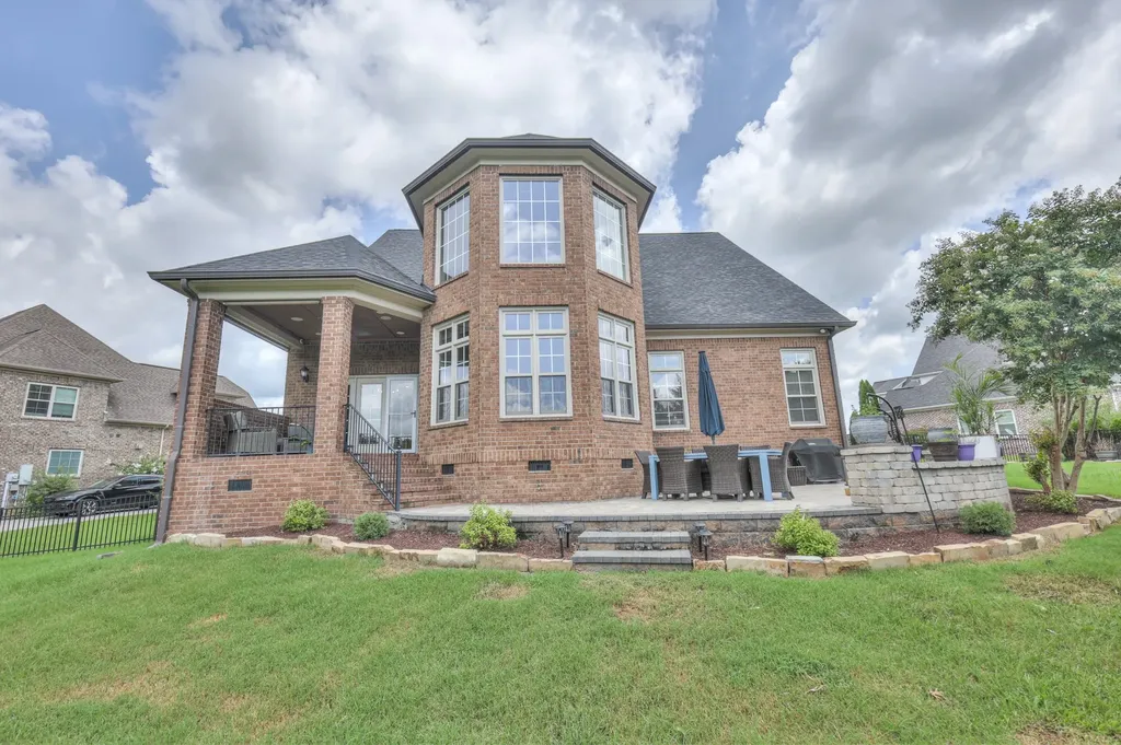 3196 Appian Way Spring Hill TN 37174