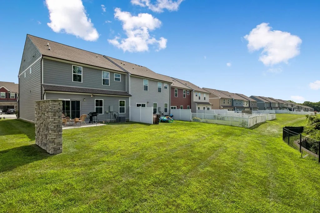 1420 Carderock Springs Drive Gallatin TN 37066