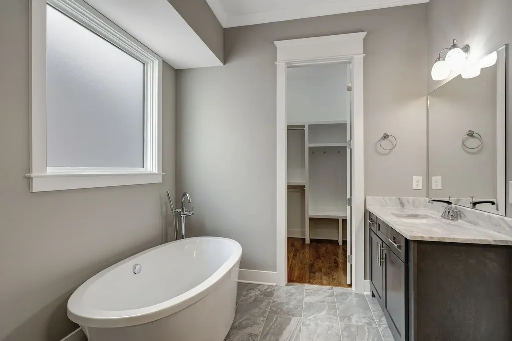 106 Lafayette Court Nashville TN 37205