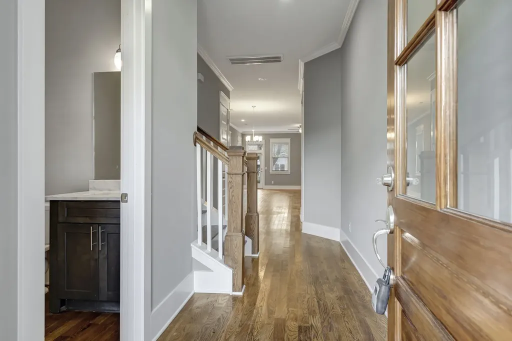 106 Lafayette Court Nashville TN 37205