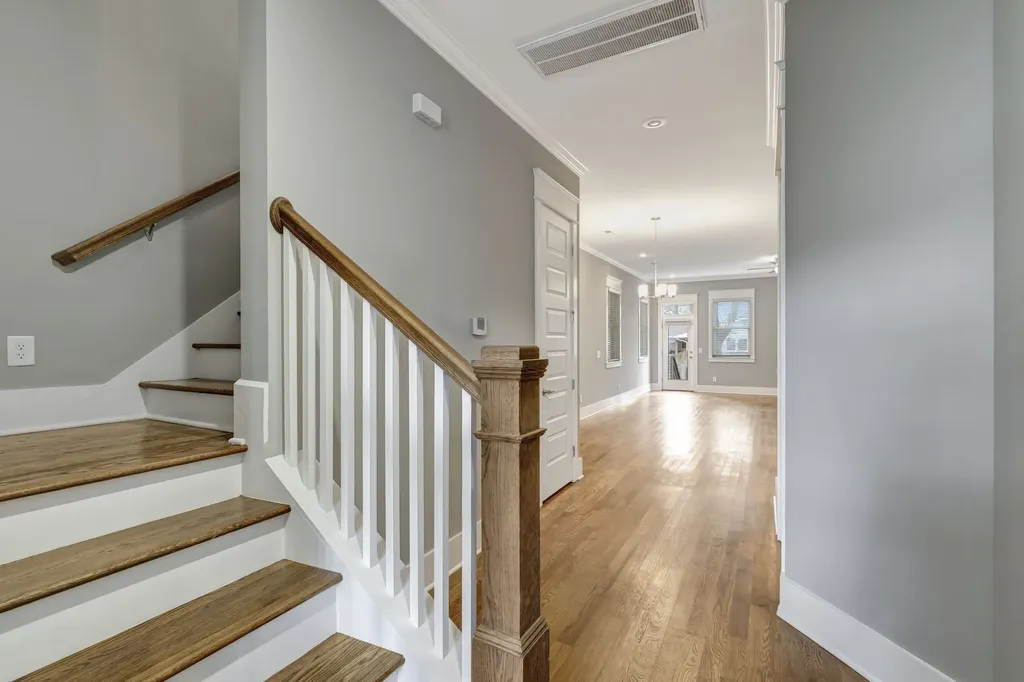 106 Lafayette Court Nashville TN 37205