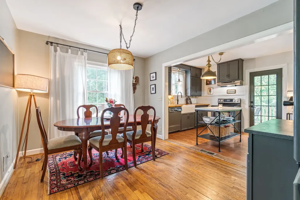 130 Spring Valley Road Nashville TN 37214