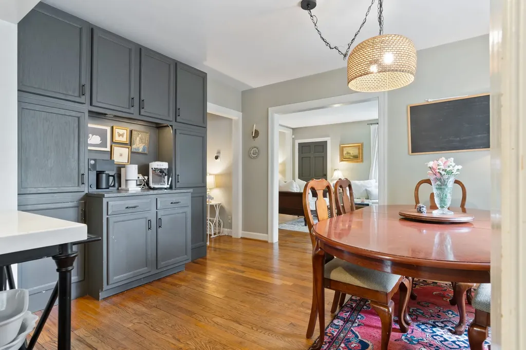 130 Spring Valley Road Nashville TN 37214
