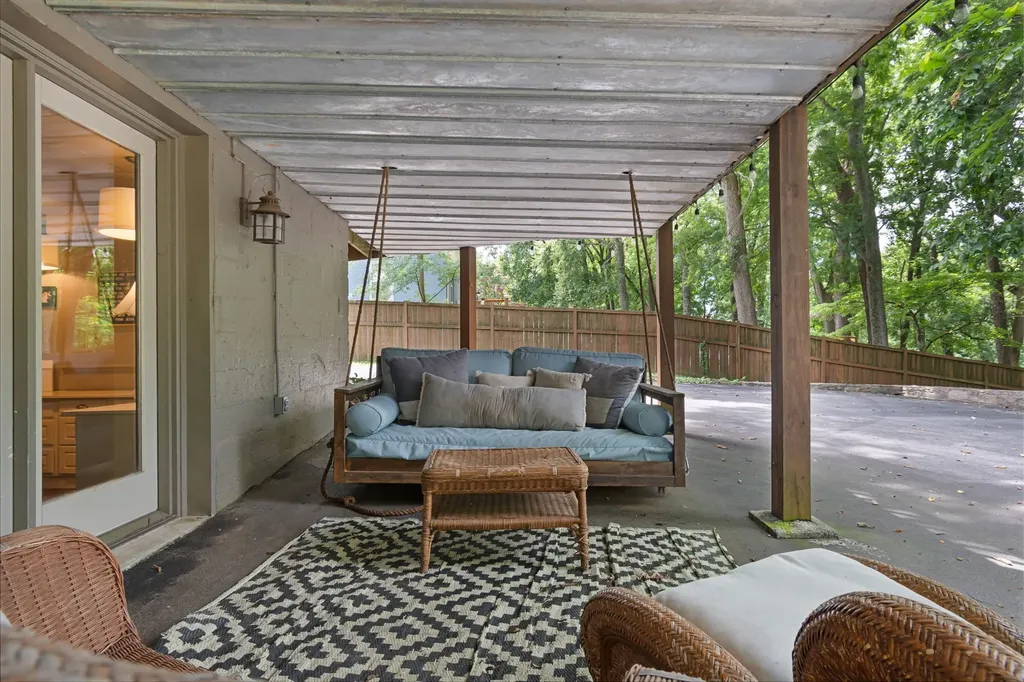 130 Spring Valley Road Nashville TN 37214
