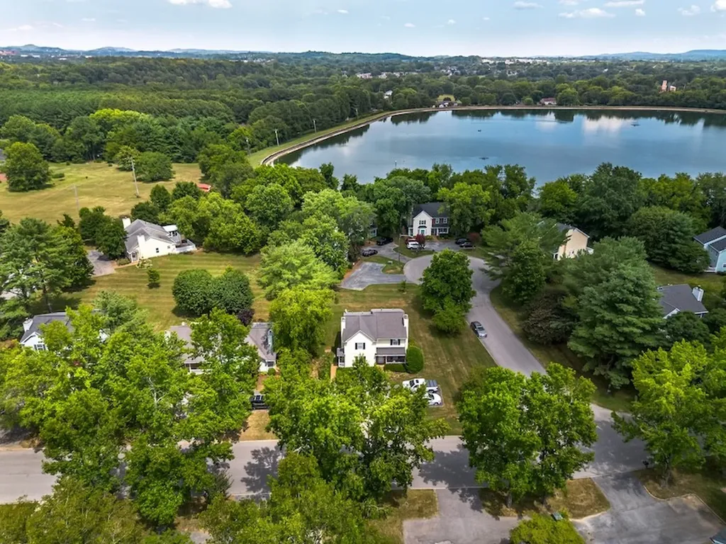 1244 Carriage Park Drive Franklin TN 37064