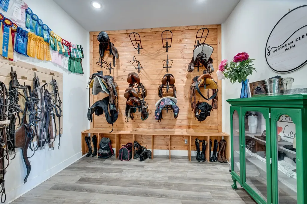 1838 Rock Springs Road Columbia TN 38401