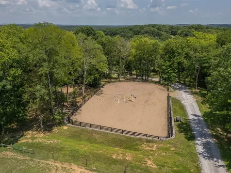 1838 Rock Springs Road Columbia TN 38401