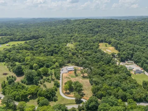 1838 Rock Springs Road Columbia TN 38401