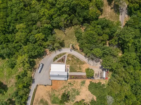 1838 Rock Springs Road Columbia TN 38401