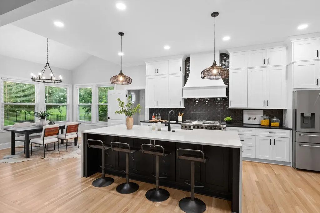 2245 Oakleaf Drive Franklin TN 37064