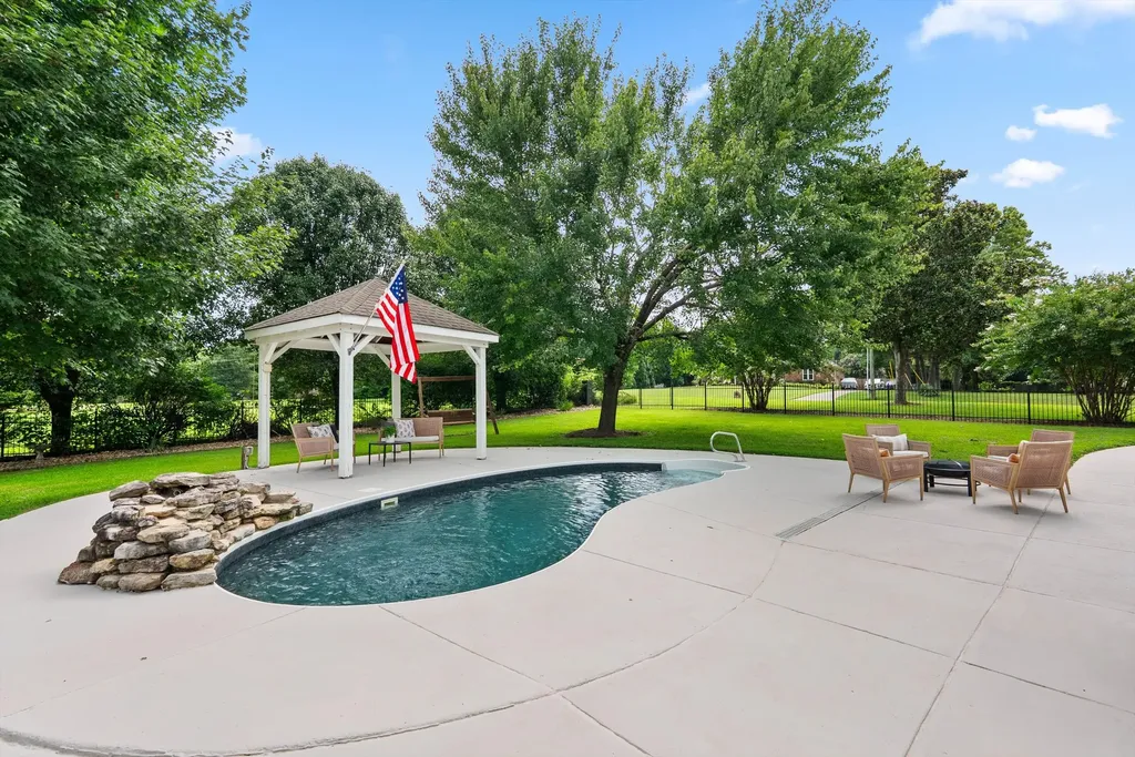2245 Oakleaf Drive Franklin TN 37064