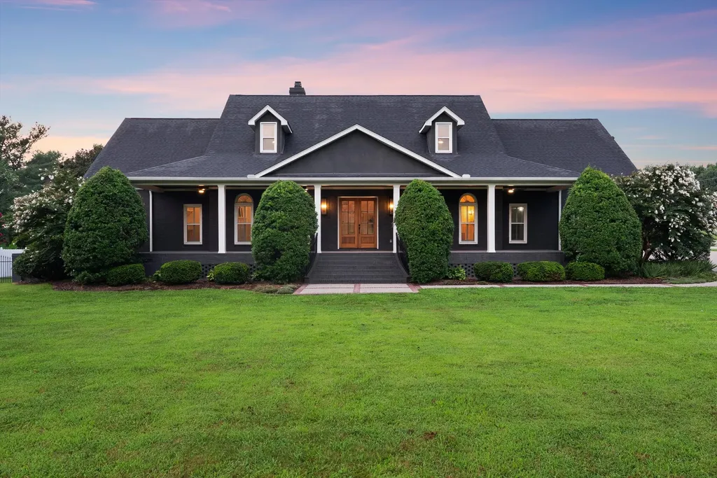 2245 Oakleaf Drive Franklin TN 37064