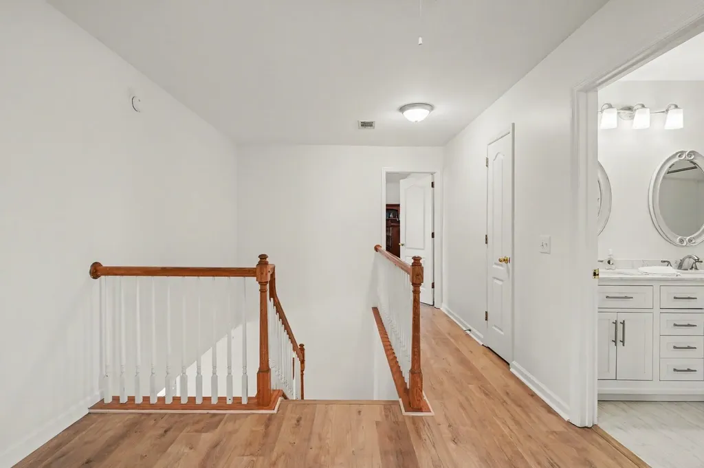 1823 Joben Drive Murfreesboro TN 37128