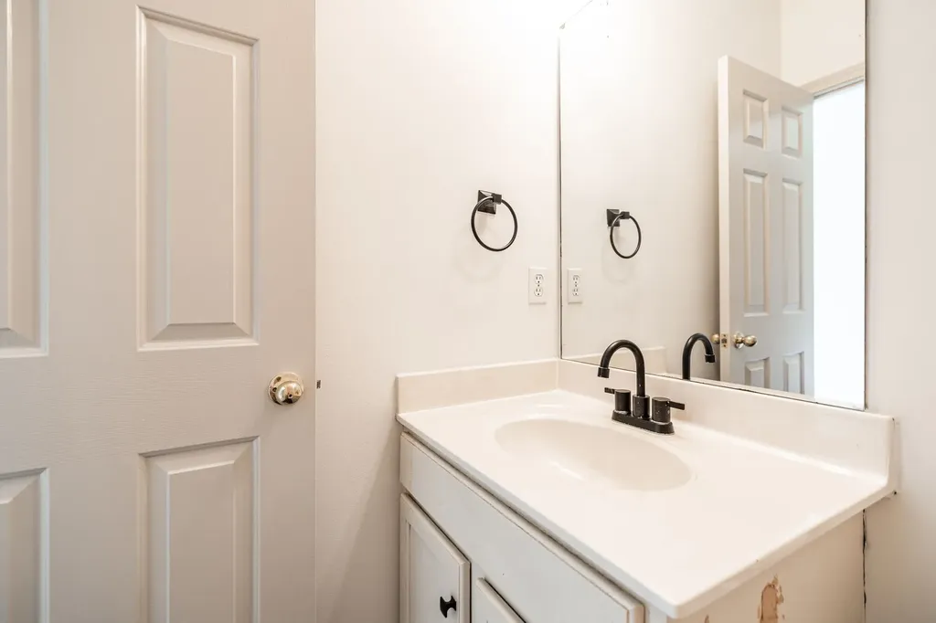 8217 Coley Davis Road Nashville TN 37221