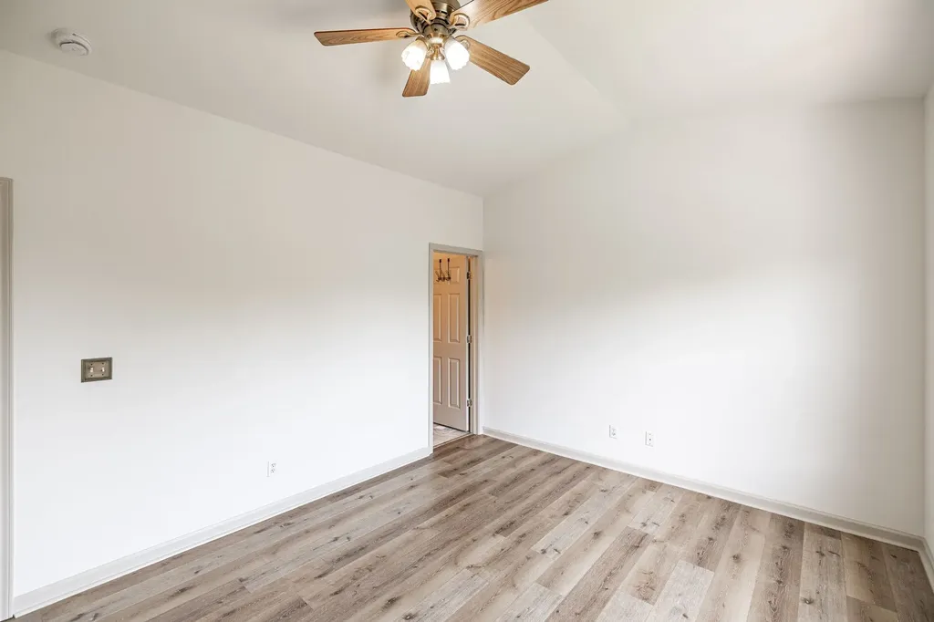 8217 Coley Davis Road Nashville TN 37221