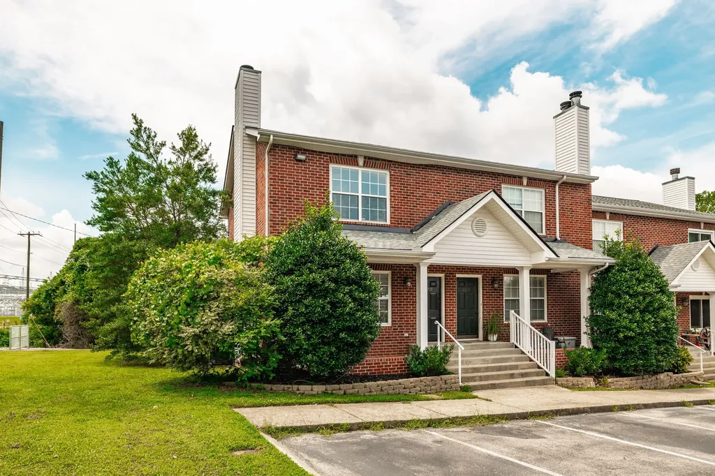 8217 Coley Davis Road Nashville TN 37221