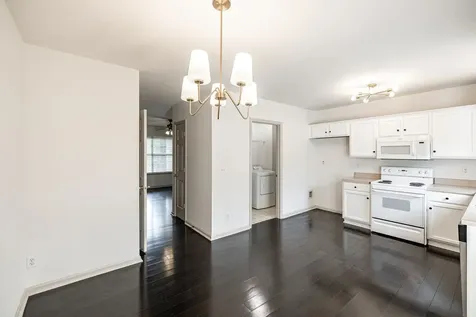 8217 Coley Davis Road Nashville TN 37221