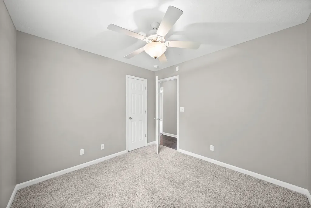 1114 Gunpoint Drive Clarksville TN 37042