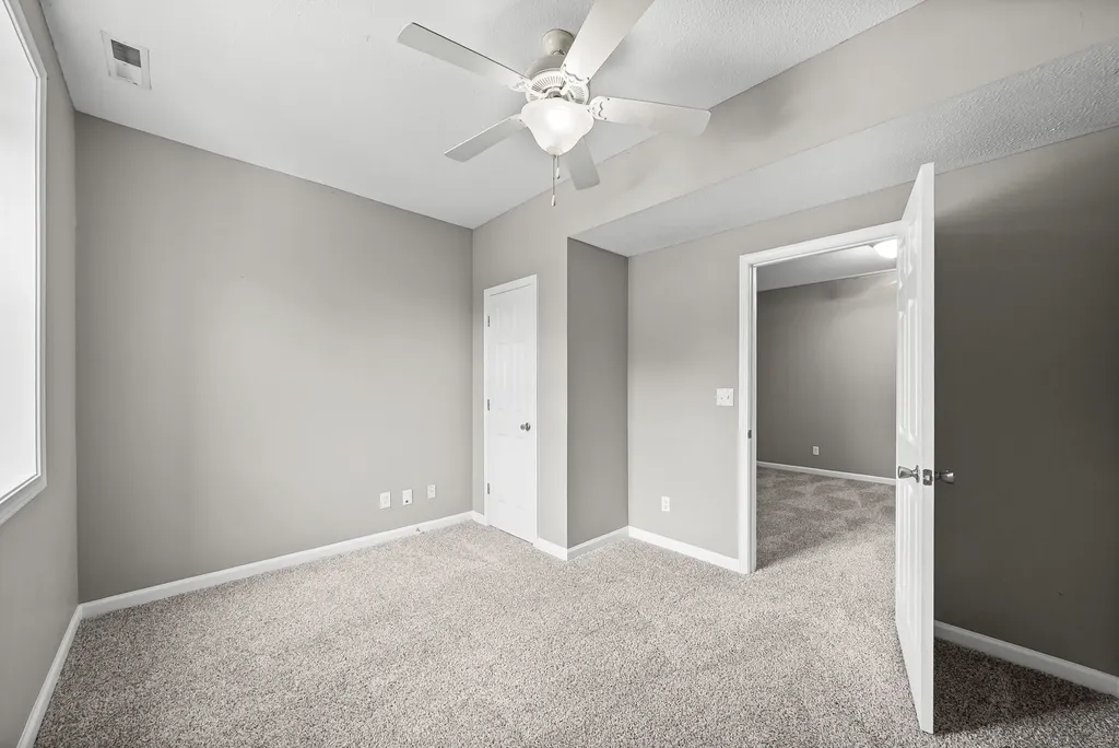 1114 Gunpoint Drive Clarksville TN 37042