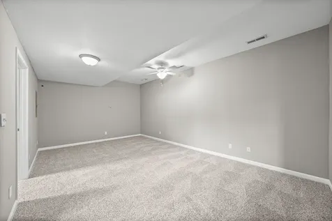 1114 Gunpoint Drive Clarksville TN 37042