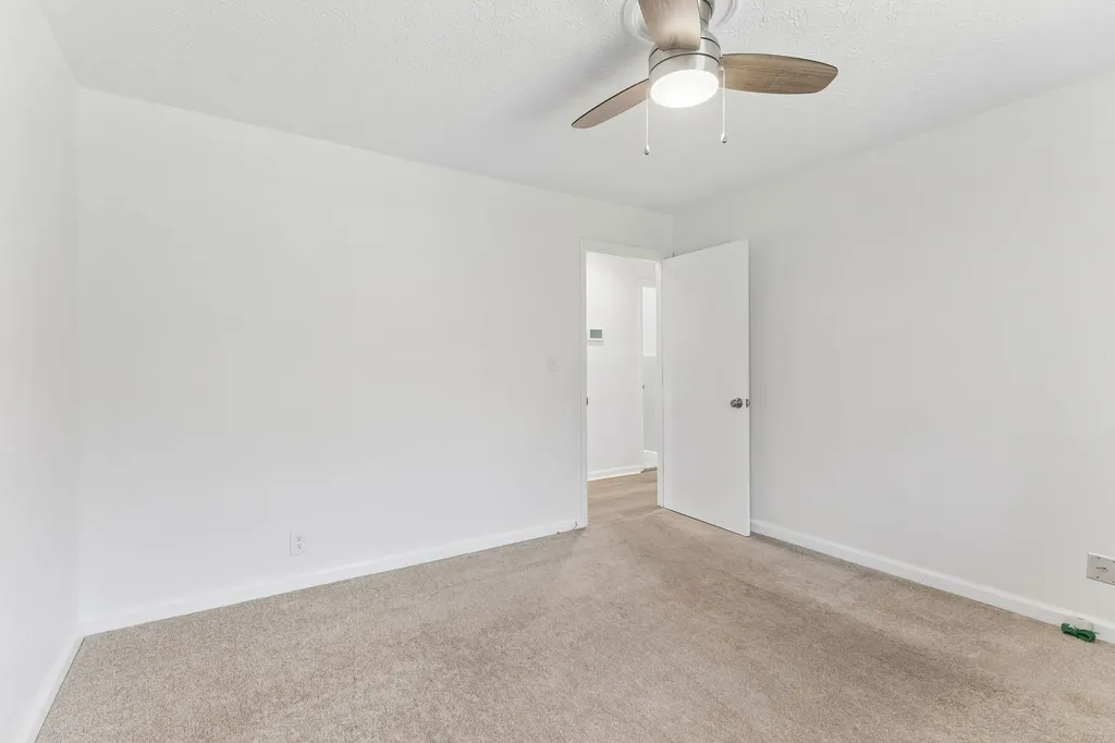 1001 Lakeside Drive Ashland City TN 37015