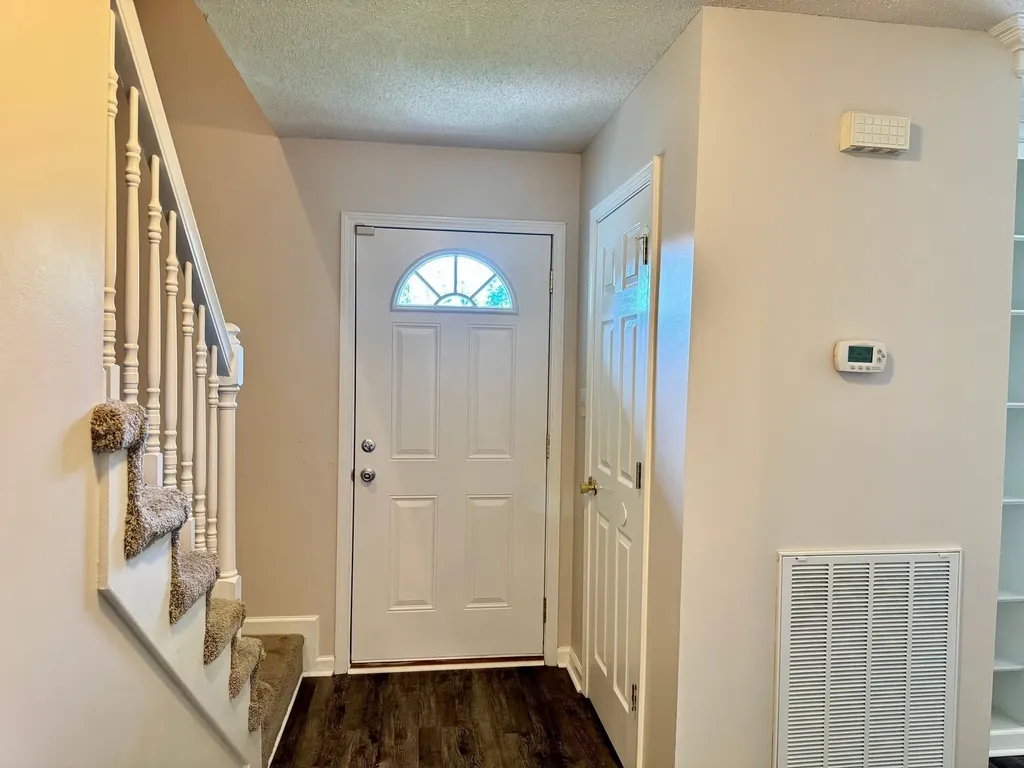 1349 Jenny Lane Clarksville TN 37042
