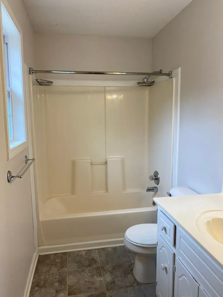 1349 Jenny Lane Clarksville TN 37042