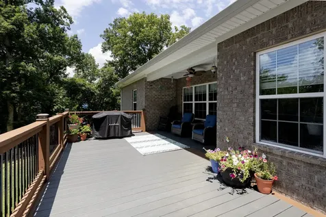 305 Doe Crossing Drive Smiths Grove KY 42171