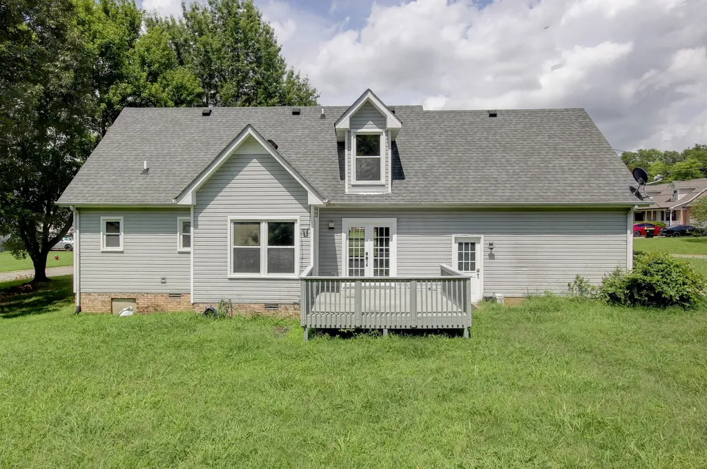180 Kings Deer Drive Clarksville TN 37042