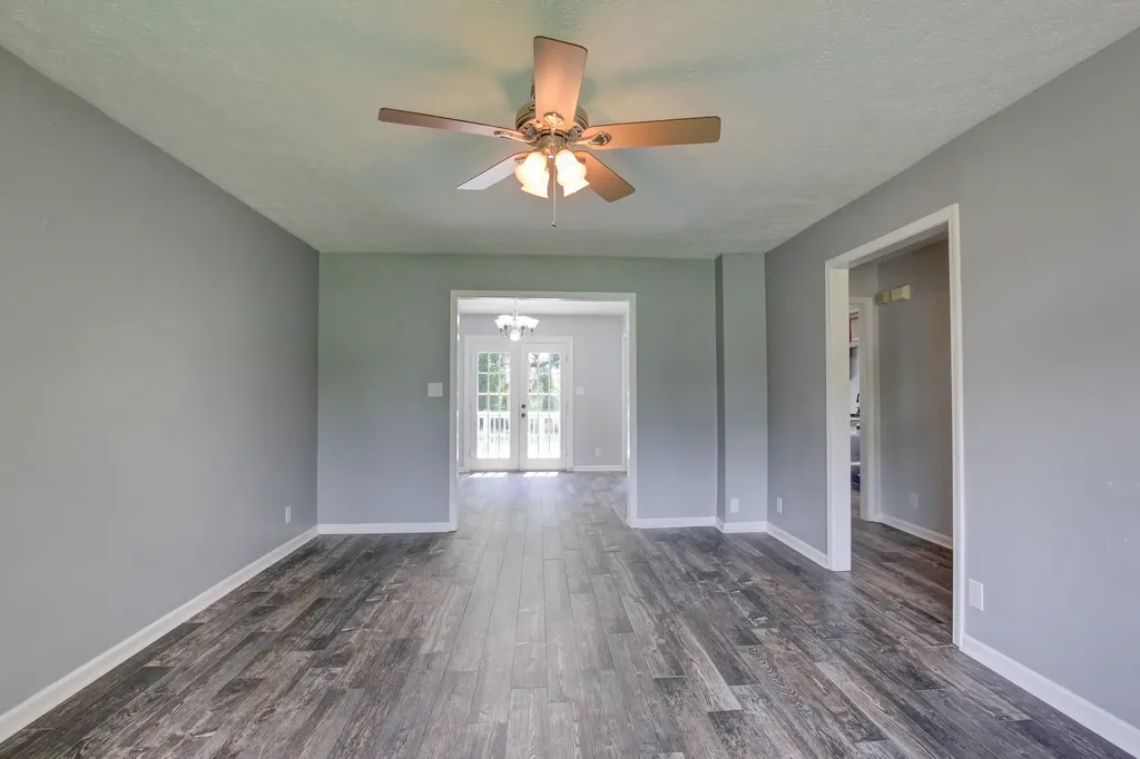 180 Kings Deer Drive Clarksville TN 37042