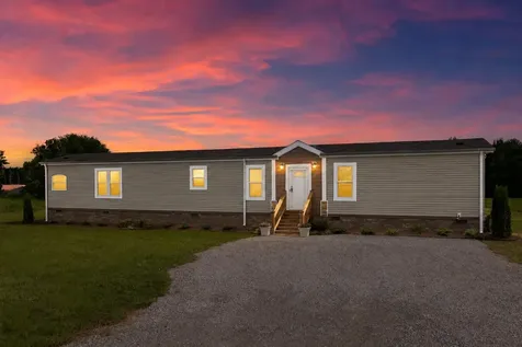 71 Henry Lane Decherd TN 37324