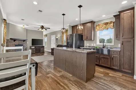 71 Henry Lane Decherd TN 37324