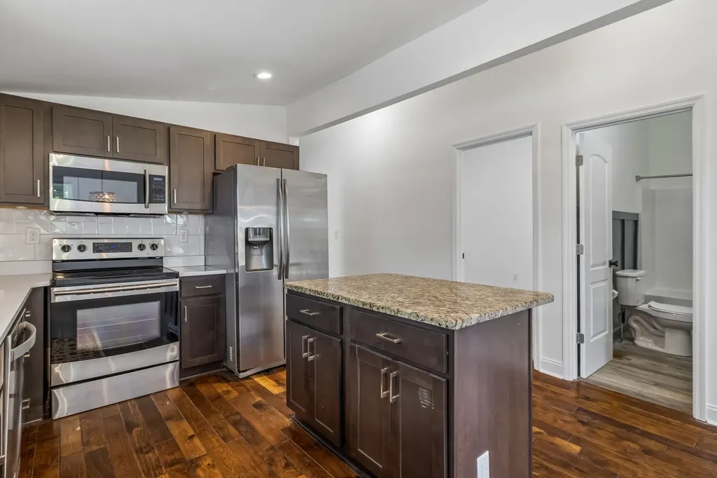 842 N 2nd Street Nashville TN 37207