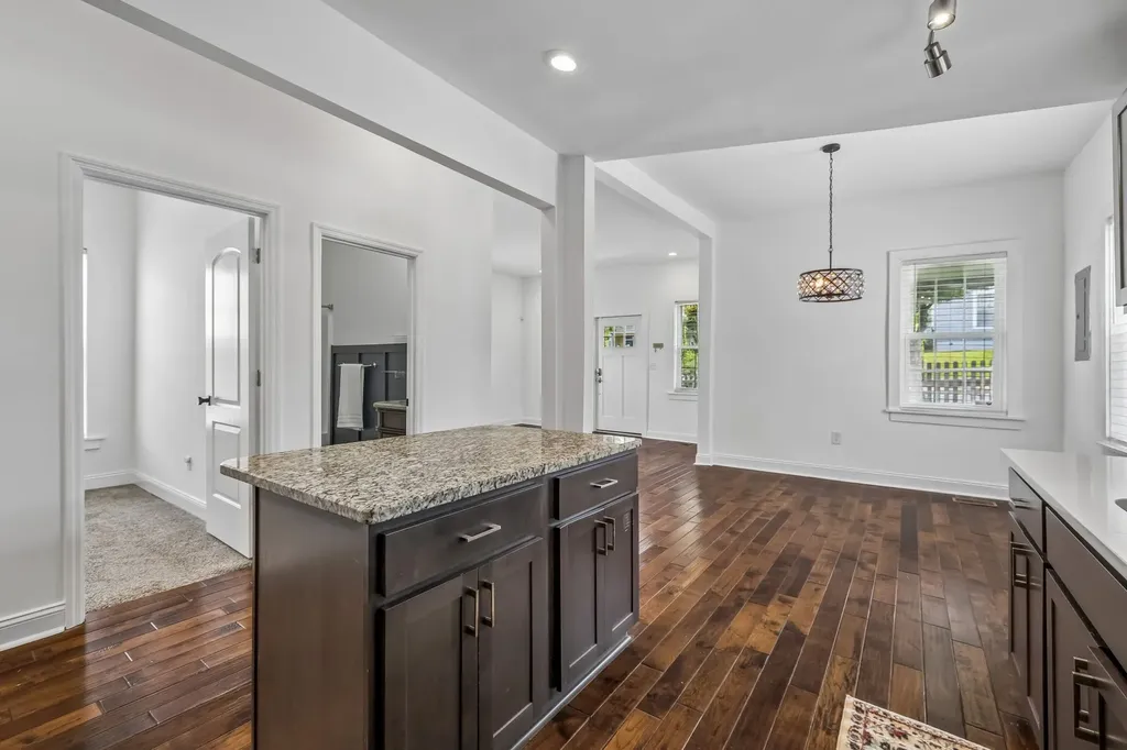 842 N 2nd Street Nashville TN 37207