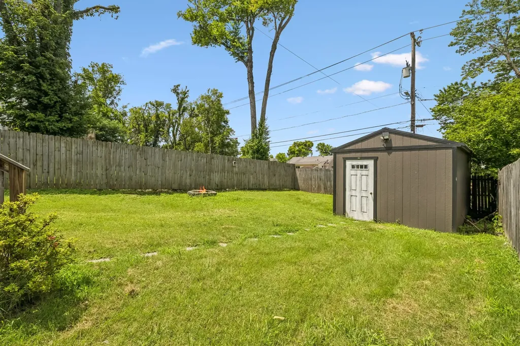 842 N 2nd Street Nashville TN 37207