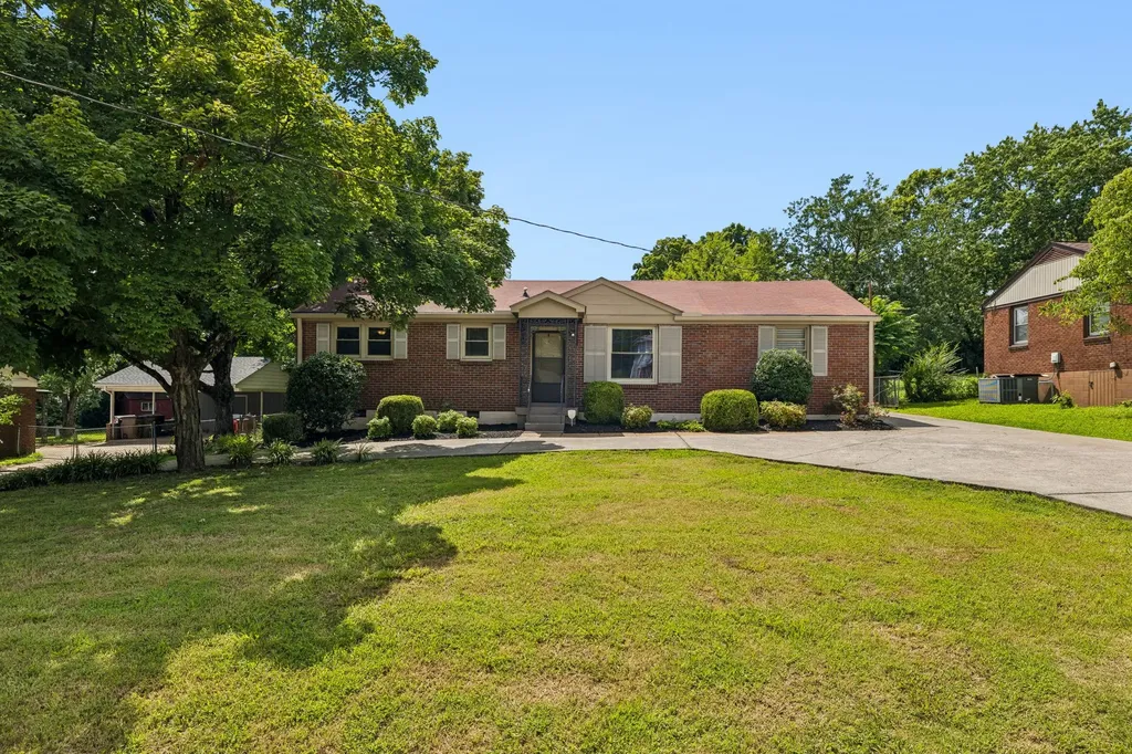 3115 Southlake Drive Nashville TN 37211