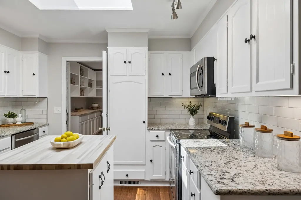 3115 Southlake Drive Nashville TN 37211