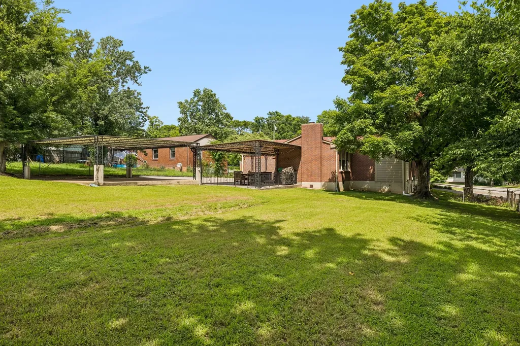3115 Southlake Drive Nashville TN 37211