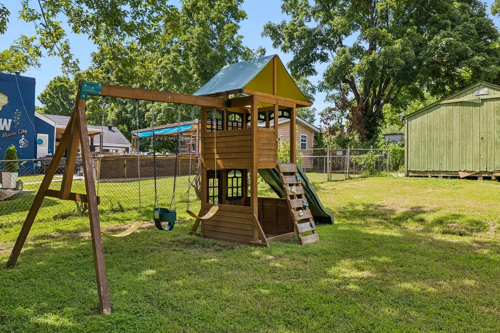 3115 Southlake Drive Nashville TN 37211