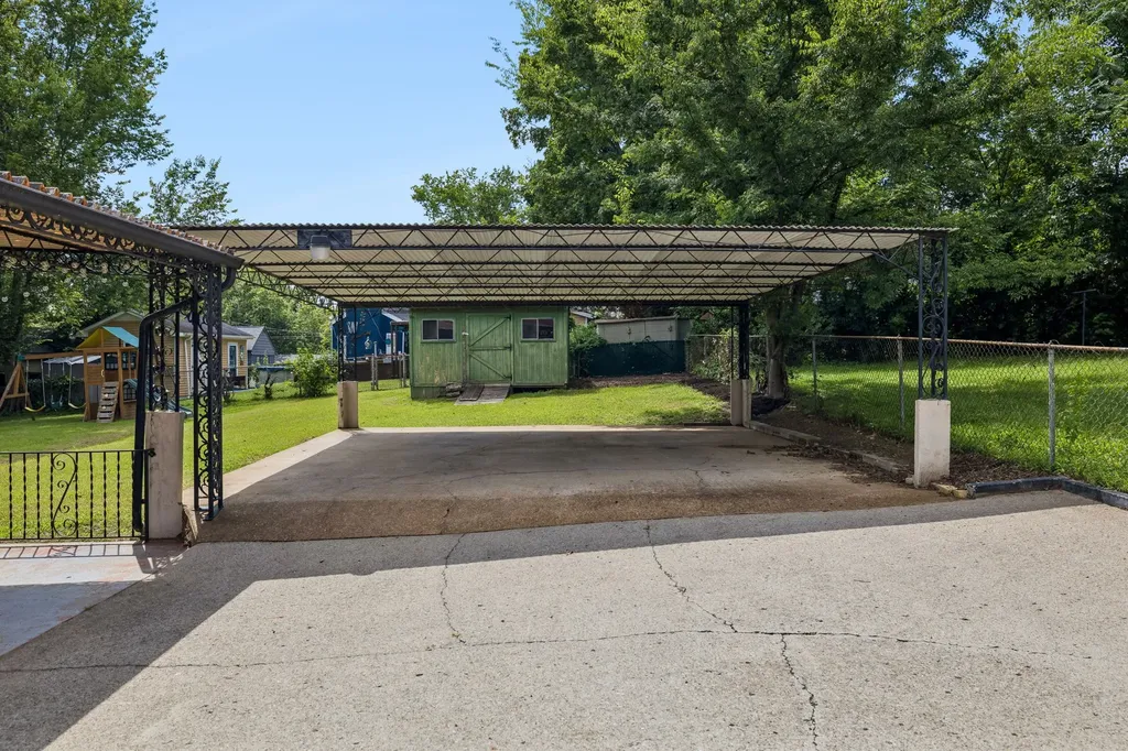 3115 Southlake Drive Nashville TN 37211