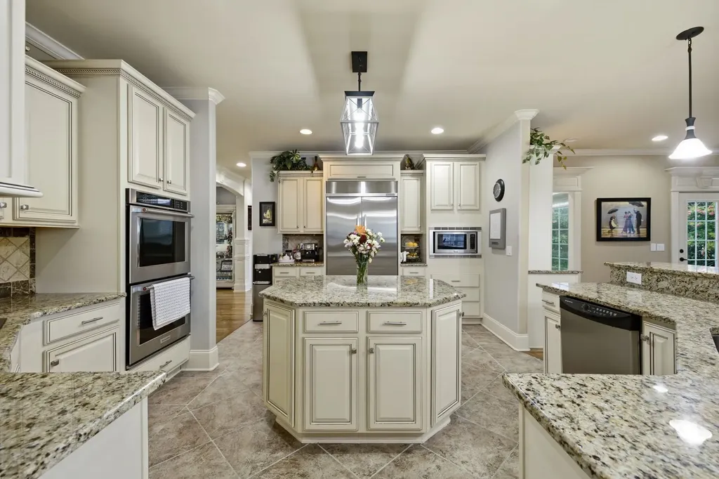 3356 Clovercroft Drive Murfreesboro TN 37130